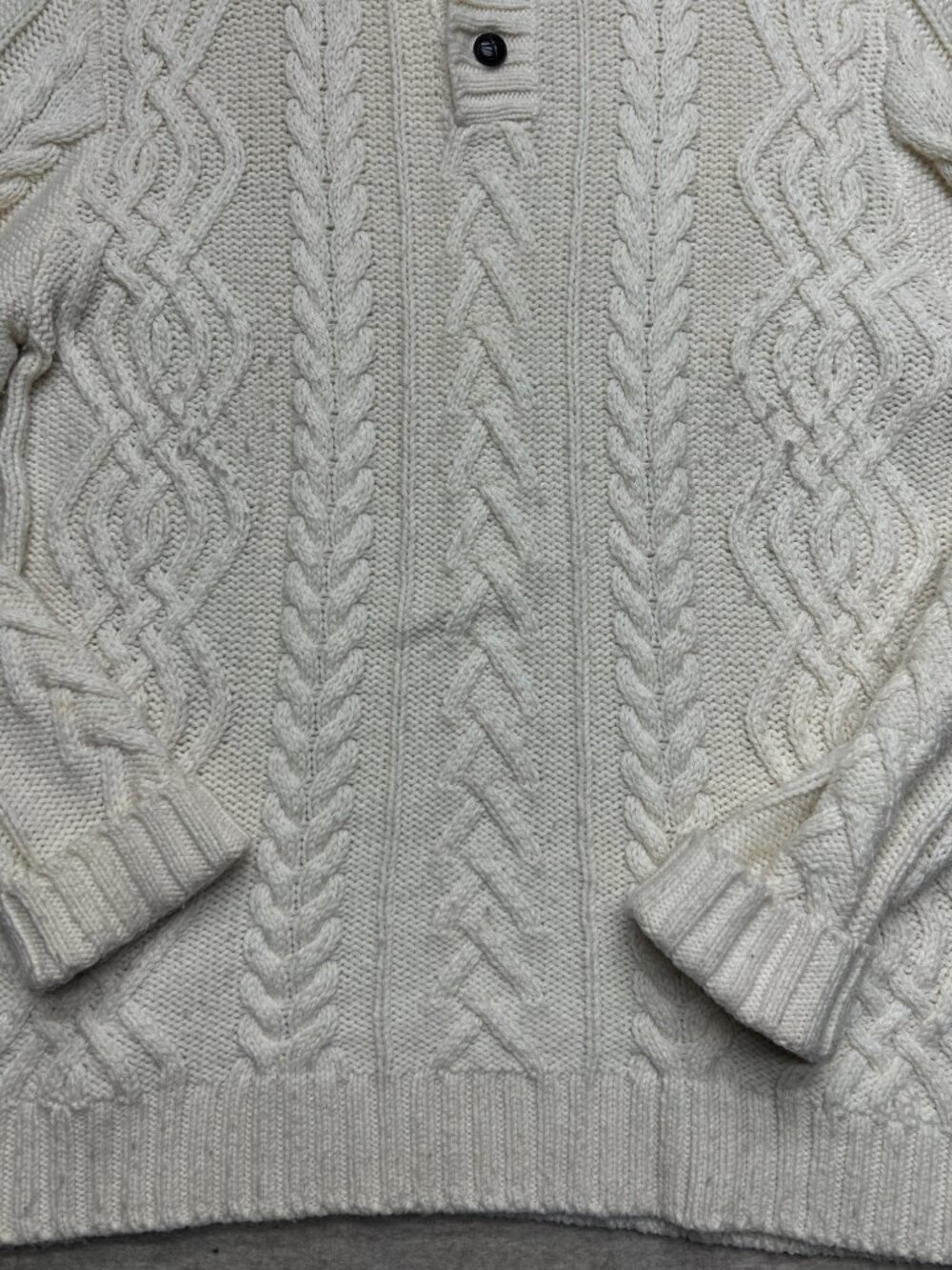 Old Navy Wool Blend Cable Knit Long Sleeve Fisherman Pullover Sweater XL Vintage - Picture 3 of 10
